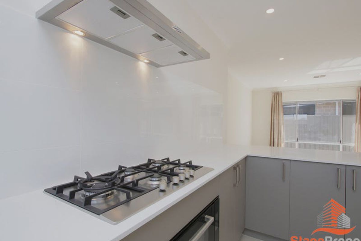 20 Greywacke Entrance, Piara Waters