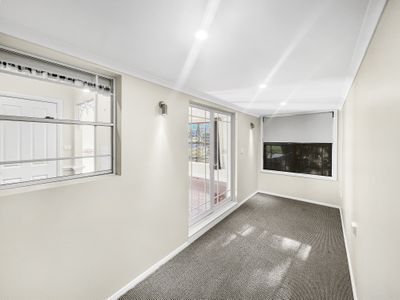 16 Willowbend Way, Dubbo