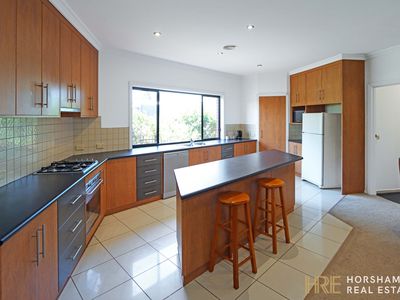 1 Rushbrook Close, Horsham