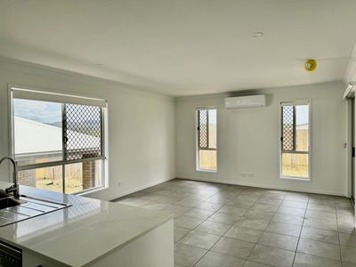 20 Carnarvon Dr, South Ripley