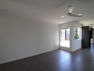 1 / 50 Kanimbla Street, Holmview