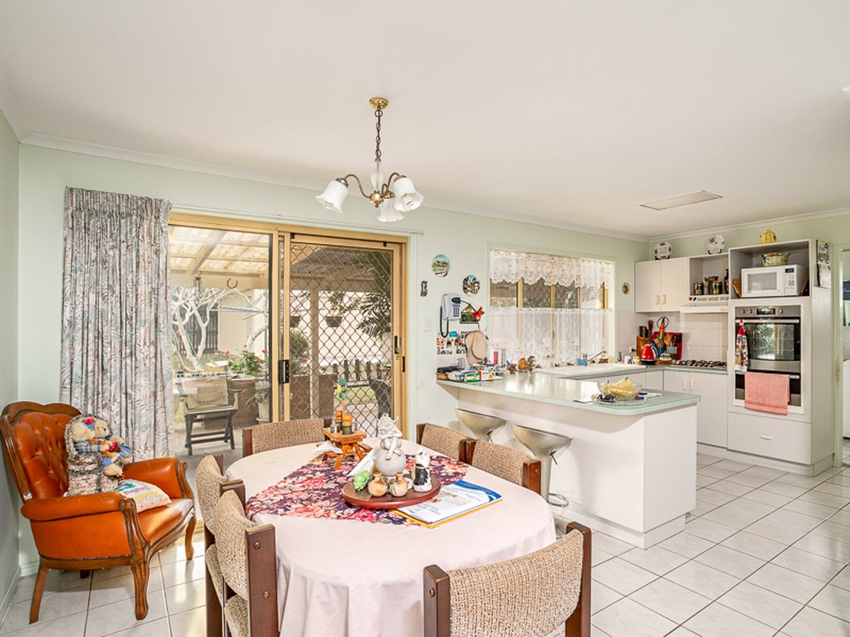 102 Snapper Street, Kawungan