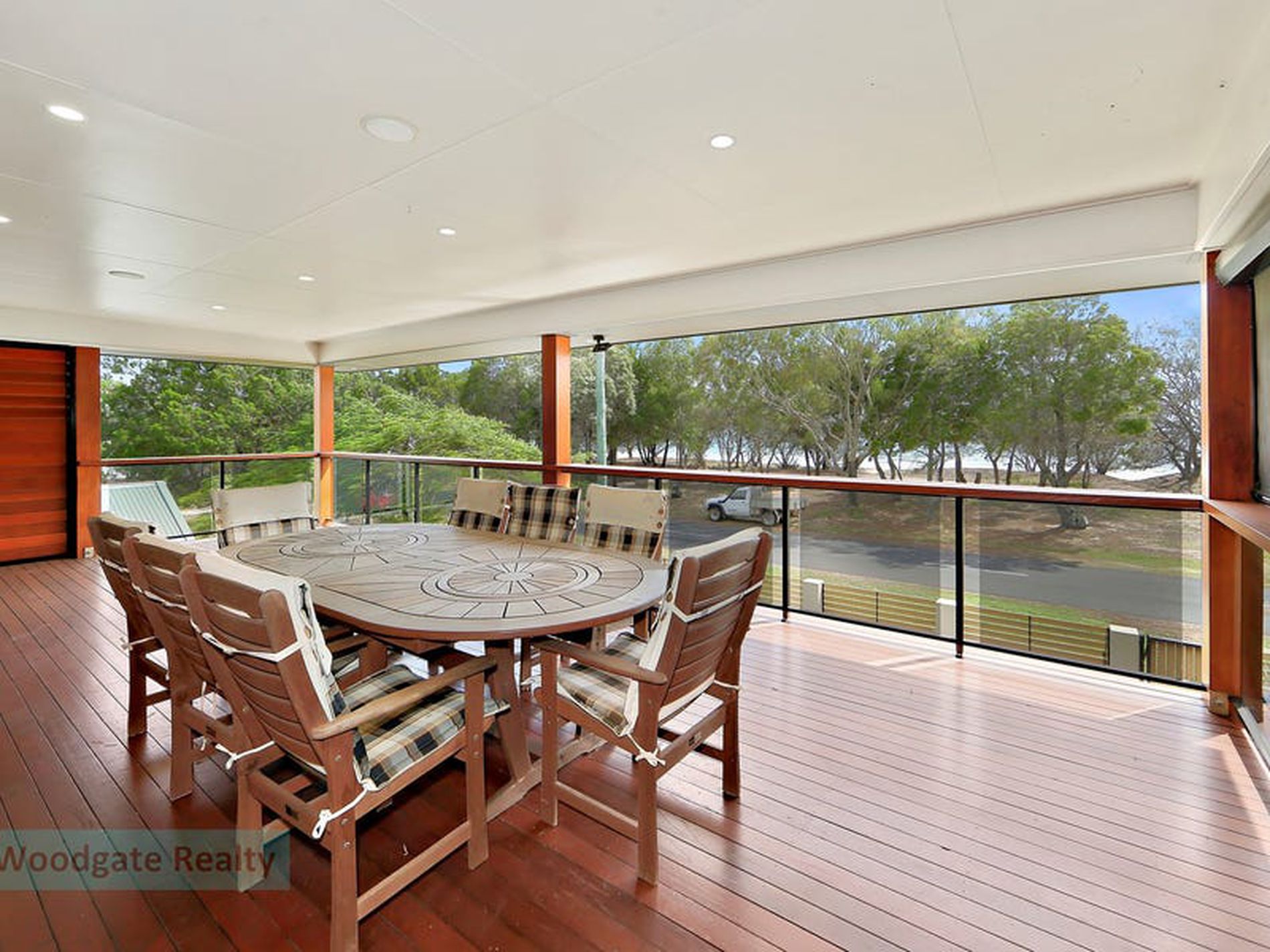 31 Esplanade, Woodgate