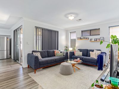 19 Westland Way, Hilbert
