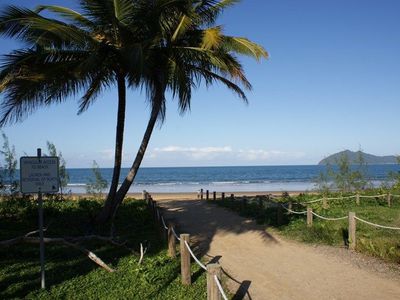 74 HOLLAND STREET, Wongaling Beach