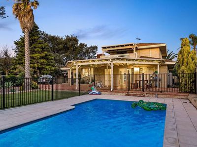 136 Southern Cross Circle, Ocean Reef