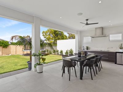 90 Sydenham Road, Doubleview