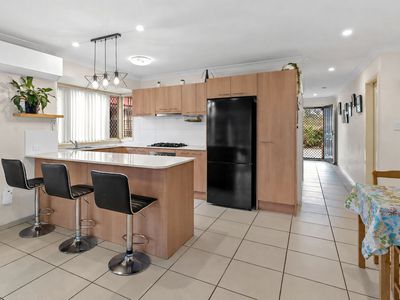 12 / 64 Groth Road, Boondall