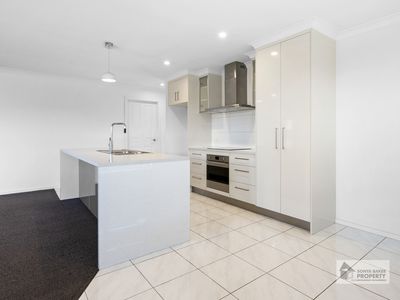 1 / 147 Inglis Street, Wynyard