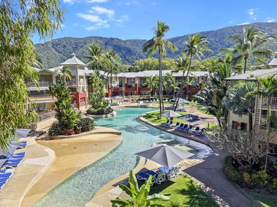 835 / 63 Williams Esplanade, Palm Cove