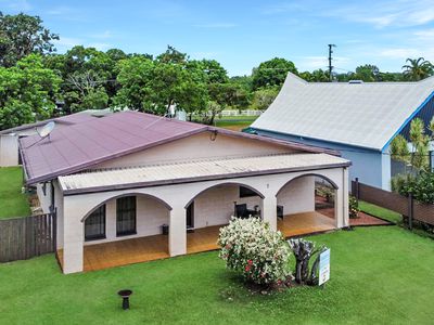 5 INARLINGA ROAD, Cowley Beach