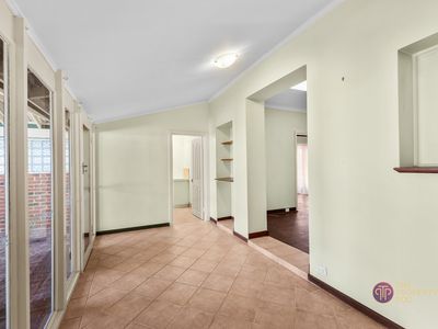 17 Church Street (House), Kelmscott