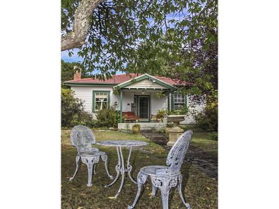 8269 Channel Highway, Cradoc