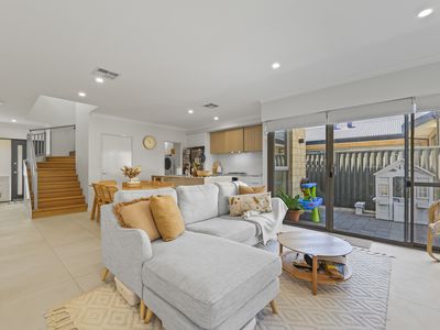 19 Nirvana Way, Willetton