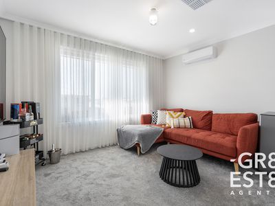 14 Aurora Drive, Cranbourne West