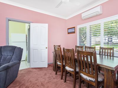 46  Lake Entrance Road, Oak Flats