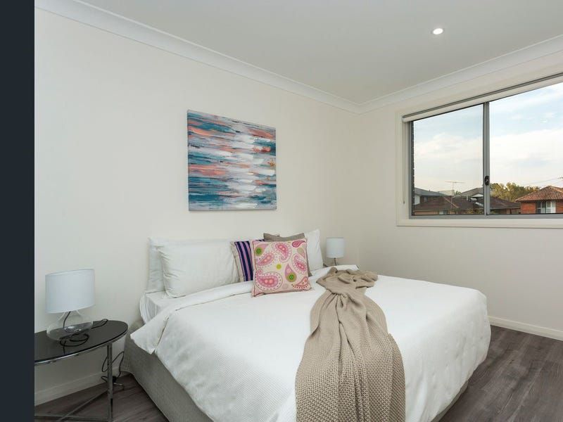 33A Gowlland Parade, Panania