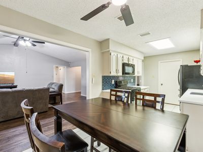 4805 Las Lomas Drive, Mesquite, TX, International