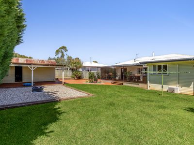 20 Winifred Street, South Toowoomba