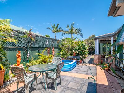 9 Lester Crescent, Torquay