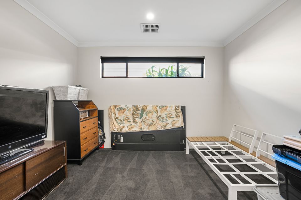 15 Flemington Drive, Baldivis