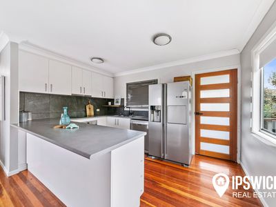 258 South Station Road, Raceview
