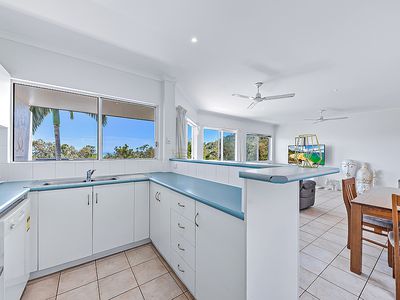 24 / 12-18 Eshelby Drive, Cannonvale