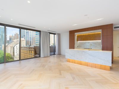 1302 / 148-160 King Street, Sydney