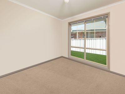 1-3 / 2 LYONS PLACE, Wodonga