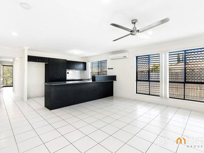 33 Collins Street, Collingwood Park