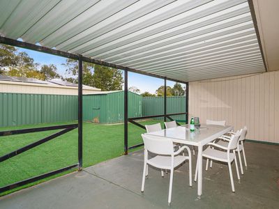 99 Queens Road, South Guildford