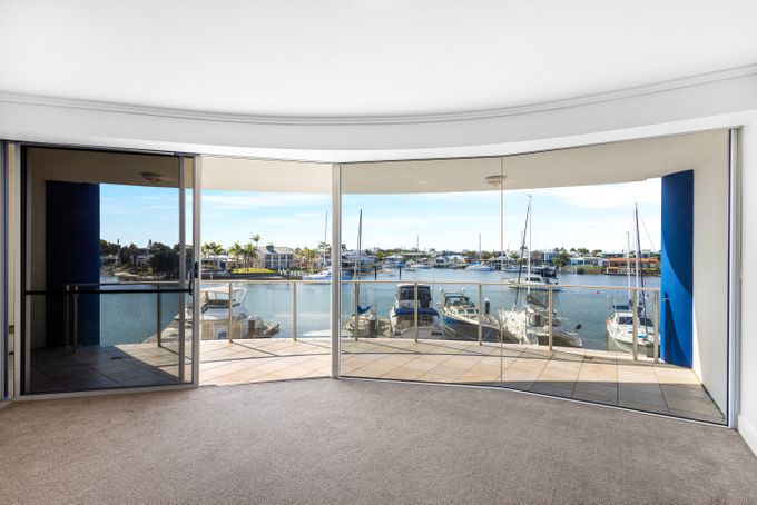 unit 204 / 13 Nicklin Way, Minyama