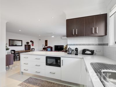 9 / 72 Brighton Street, Biggera Waters