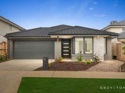 8 Milsom Avenue, Fraser Rise