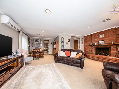 8 Yandina Road, Hoppers Crossing