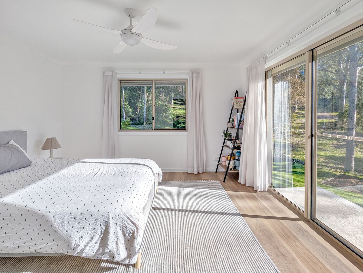 7 Mummaga Lake Drive, Dalmeny