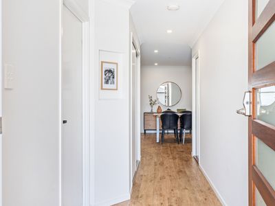 22 Coolamon Court , Urraween