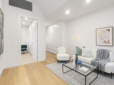 30A Monmouth Street, Newport
