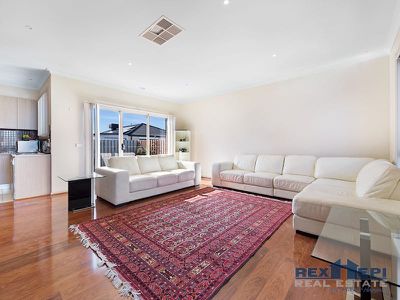 3 / 5 Aylesbury Court, Hampton Park