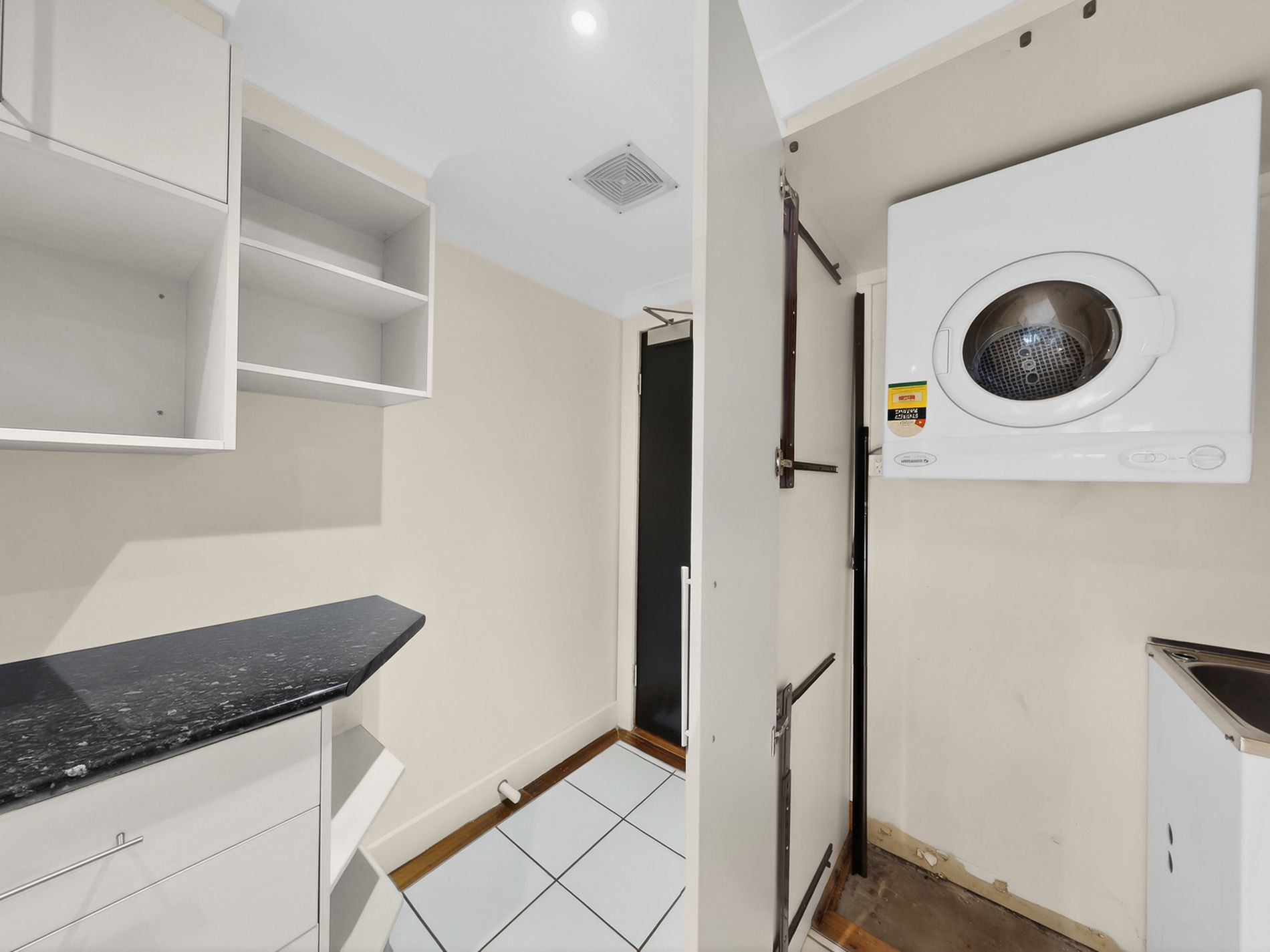 9 / 1 St Pauls Terrace, Spring Hill