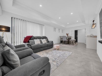 33A Stroughton Road, Westminster