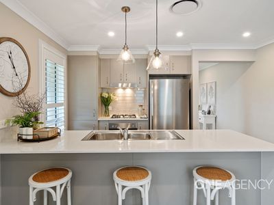 2 Adele Close, Nowra
