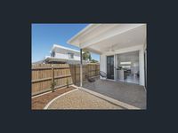 9 / 20 Oakwood Road, Warner