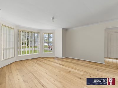 14 Hayward Place, Cooranbong