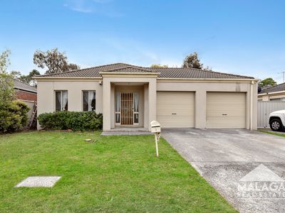 7 Loddon Place, Caroline Springs