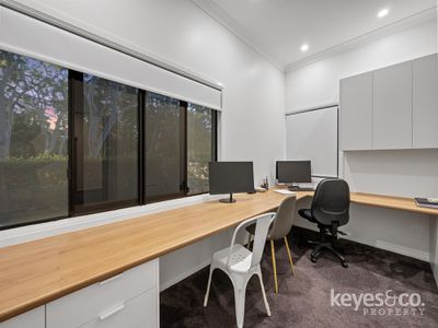 7 Yale Close, Douglas