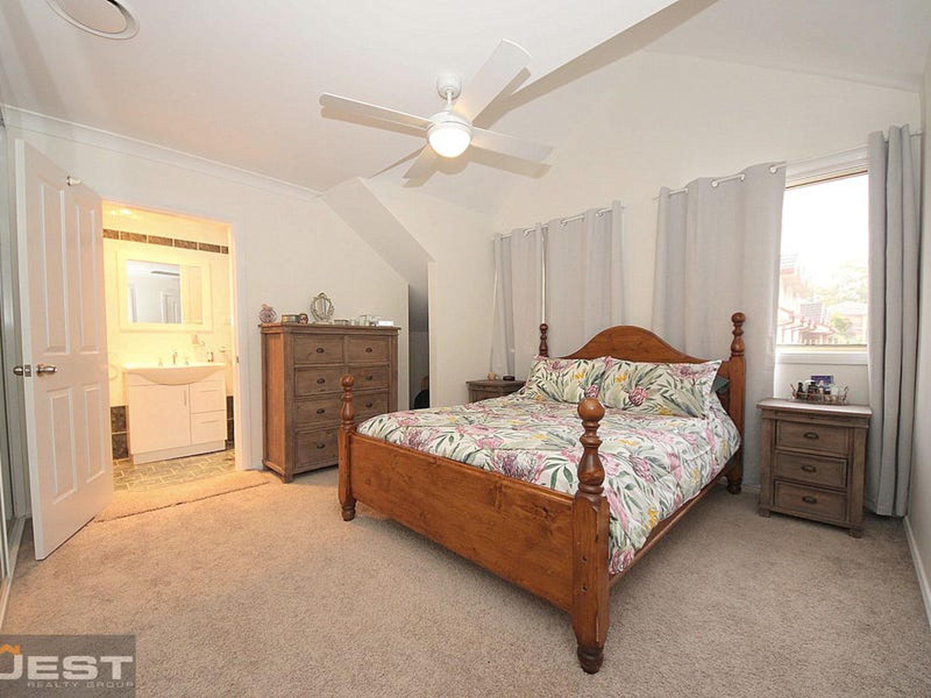 7 / 125 Rex Road, Georges Hall