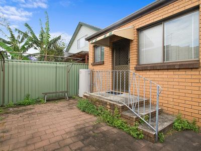 33 St Helena Parade, Eastlakes
