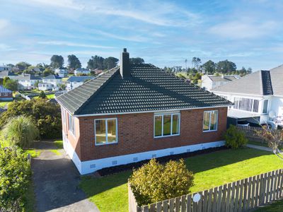 87 Clermiston Avenue, Corstorphine