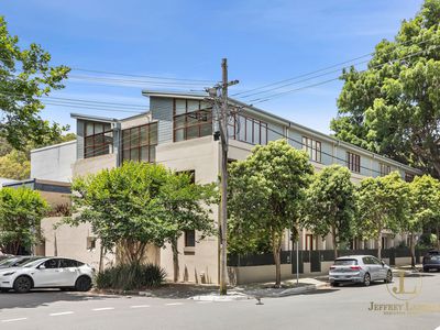 2 / 19 Roylston Street, Paddington